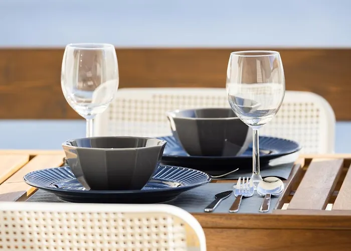 Home2book Bright Ocean View