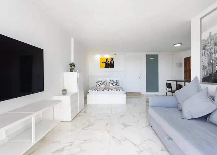 Home2book Bright Ocean View