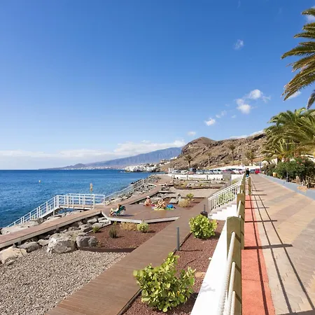 Home2book Bright Ocean View