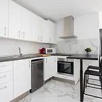 Home2book Bright Ocean View Apartman *
